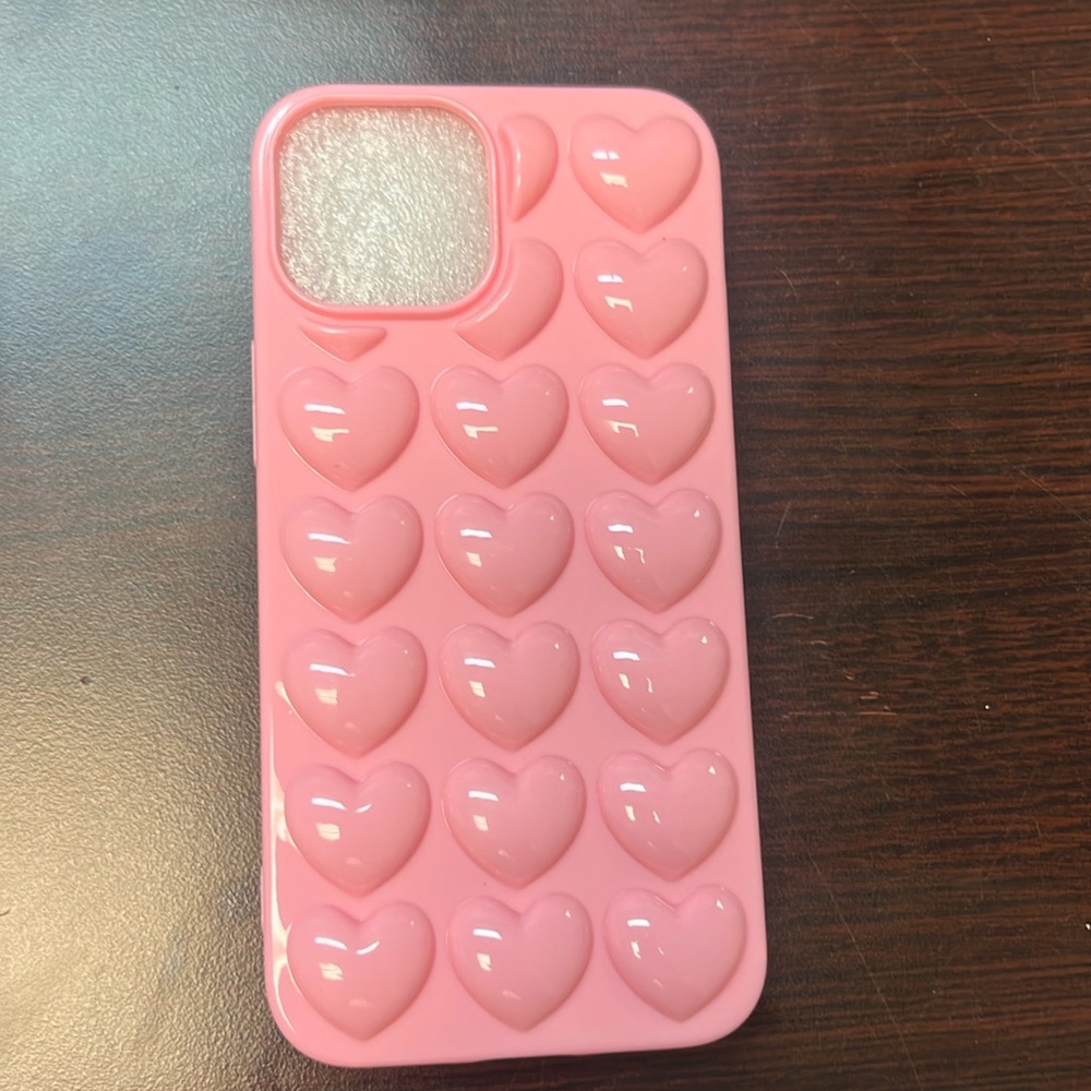Brand New Shein Mini iPhone 13 Heart Phone Case